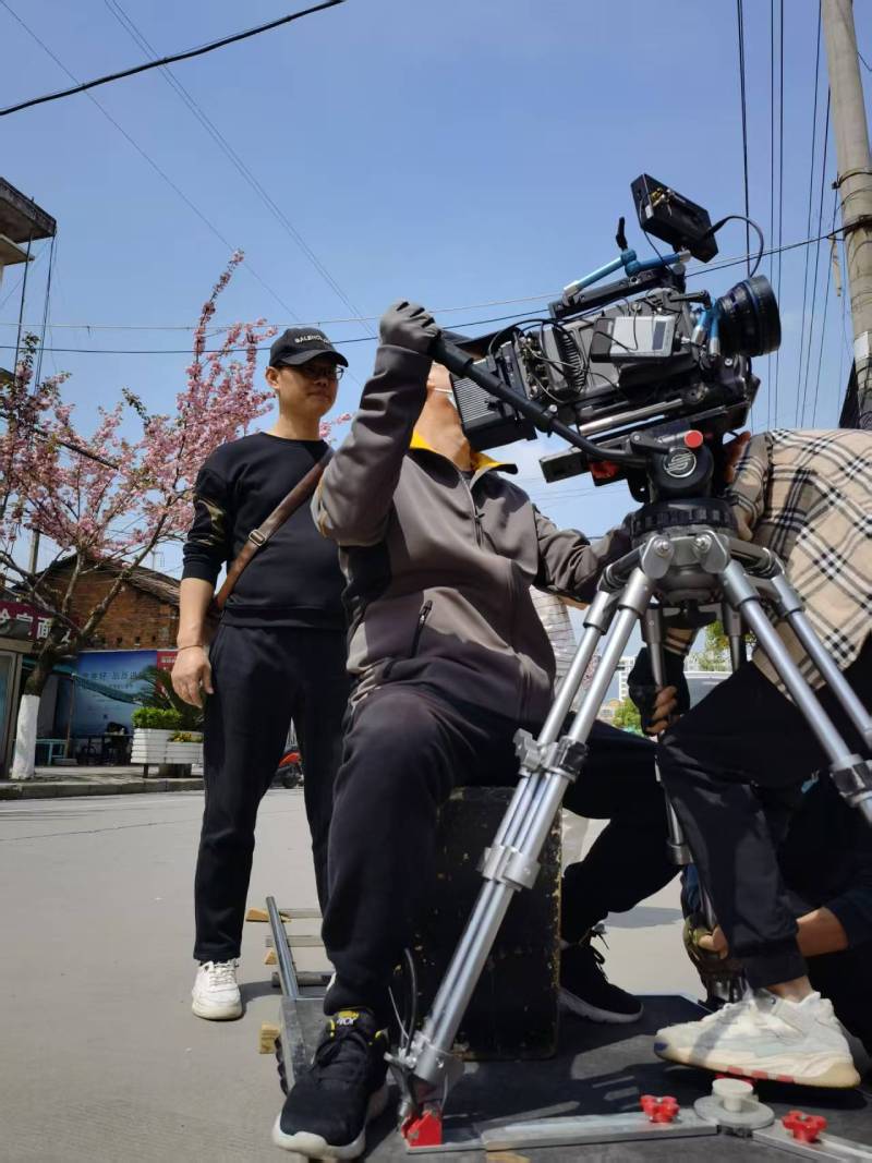 屯溪区广告片拍摄：快消品牌爆款之选，网感内容适配社媒传播！